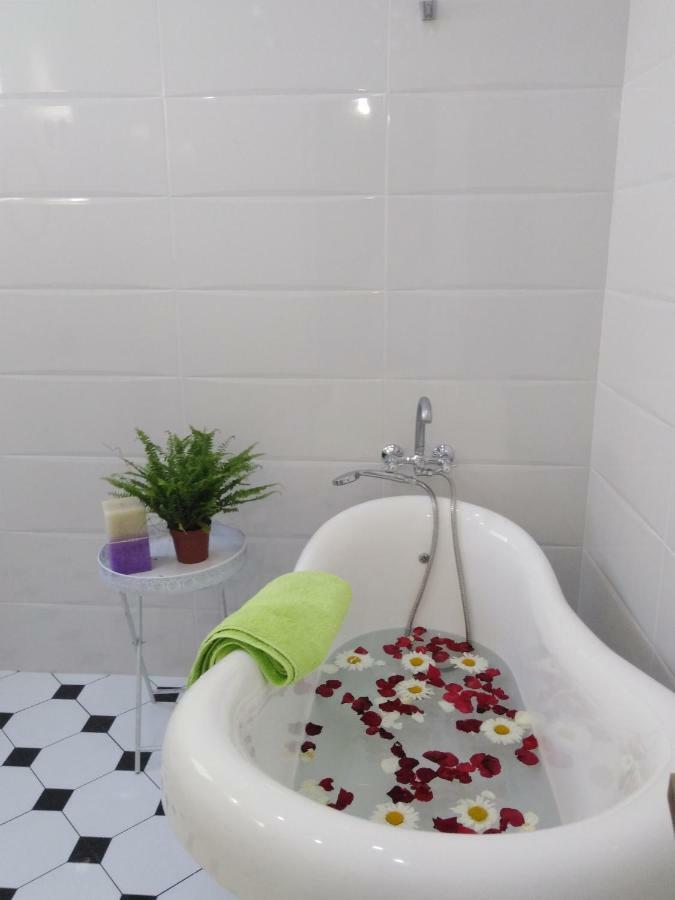 Mtatsminda Apartment Tbilisi Bagian luar foto